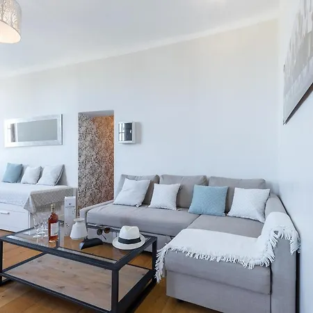 Apartment Gorgeous 1 Bdr With Gardens View In The Old Town