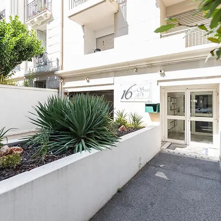 Appartamento Comfortable 1 Bdr Downtown - Ac & Parking