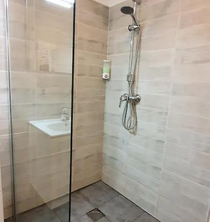 Apartment Medicis Charmant Studio Climatise Port Riquier Acropolis Nice
