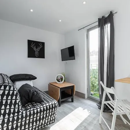 Studio Avec Balcon Proche Vieux - Tram à 10m