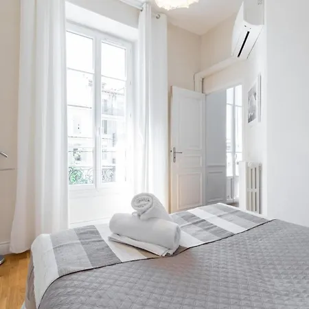 Jean Medecin Avenue - Classy And Cosy 3 Bdrs Downtown & Parking Nizza