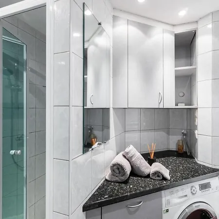 Jean Medecin Avenue - Classy And Cosy 3 Bdrs Downtown & Parking