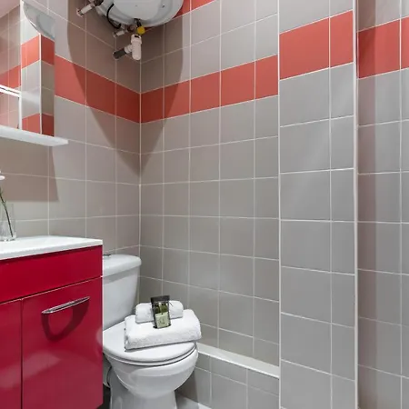1 Bedroom Flat In Harbor شقة نيس