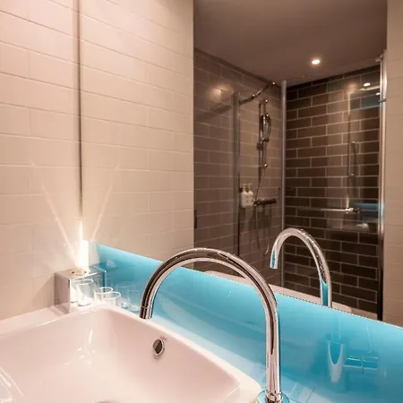 Express - - Grand Arenas By Ihg Ξενοδοχείο 3*
