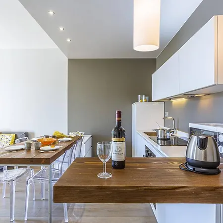 Apartamento Fleurs 22 - City Center - Modern W Terrace