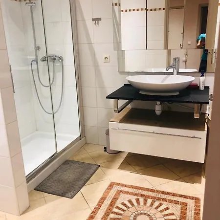 Center Cute Flat With Sea View One Bedroom