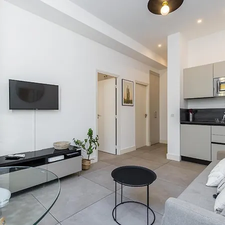 Apartment Smartbnb - 2 Pieces Moderne, Hyper Centre Nice