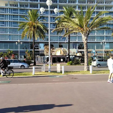 Au Coeur De * Nice