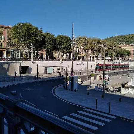 Apartment Au Coeur De Nice