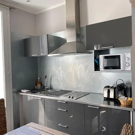 Apartment Interieurs-cour Nice