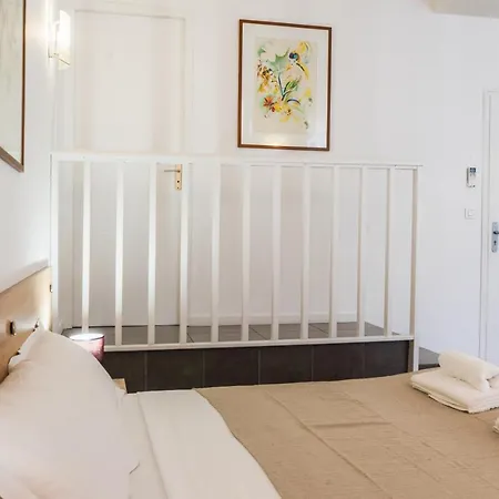 Apartamento Bh - Opera3 - Studio Wifi Ac Nice