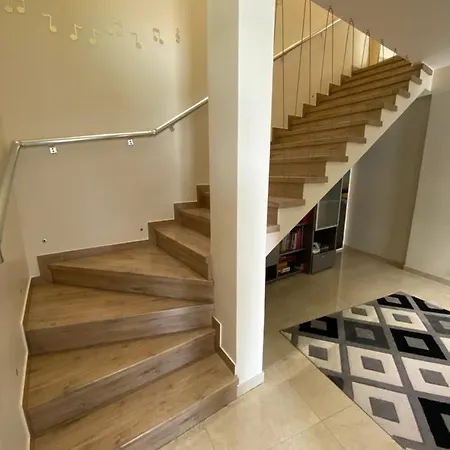 Diamond 5 Star - Villa Nice