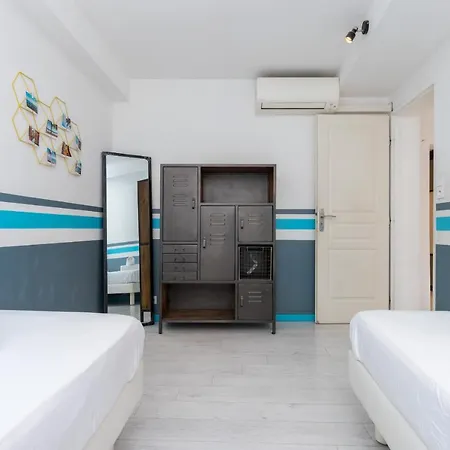 Amazing 3 Bdrs And Garden Place Du Pin Parking ! Apartment *