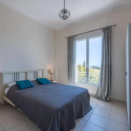 La Maison Blanche - 300m De La Villa *