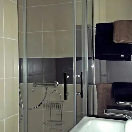 City Center Beautiful Studio * Nice
