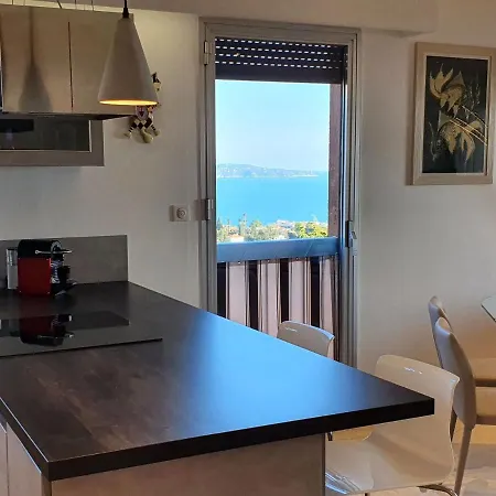 Classy In With Pool And Private Parking Place Villa *