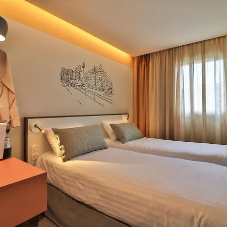 Hotel Du Pin Port
