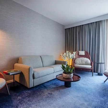 Hotel Crowne Plaza - - Grand Arenas By Ihg 4*