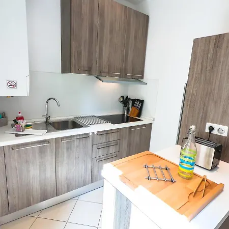 Apartment Bh - Port - New 2 In The Heart Of Port Of