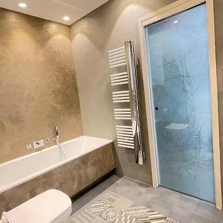 Luxurious 2 Bedrooms Apartment, 30 Meter From Apartment Nice