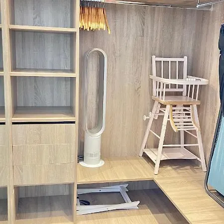 アパート Luxurious 2 Bedrooms Apartment, 30 Meter From ニース