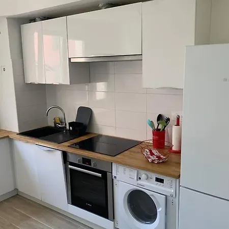Grand F4 En Centre Ville Proche Gare Et Mer Apartment *