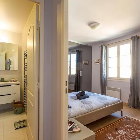 Providence - Elegant F3, Vue Incroyable, Balcon,ascenseur, Wifi Apartment