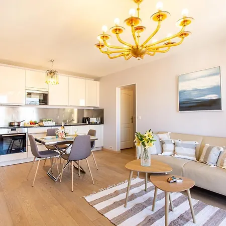 Providence - Elegant F3, Vue Incroyable, Balcon,ascenseur, Wifi * Nizza