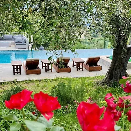 Bed & Breakfast Escondida *