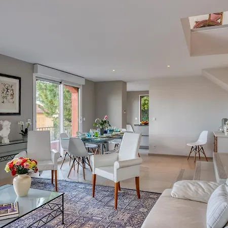 Villa Clair Logis *