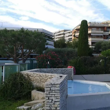 Studio Meuble Avec Piscine Ouest Quartier Fabron *