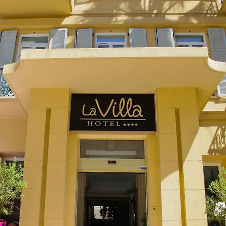 La Promenade Hotel 4*