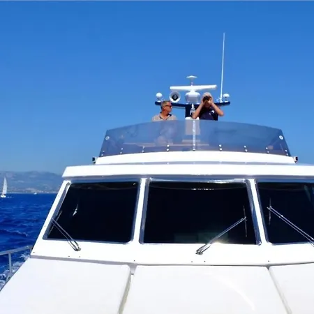 Yacht Charter Cannes Antibes * Nice