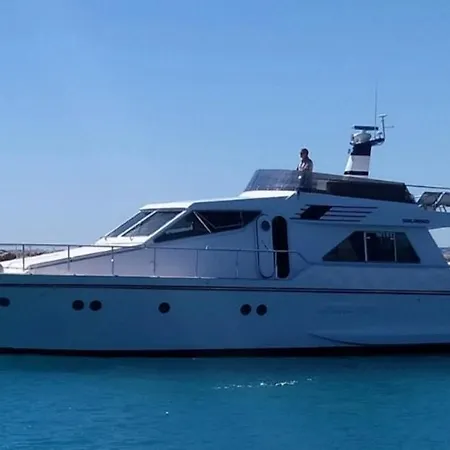Yacht Charter Cannes Antibes *
