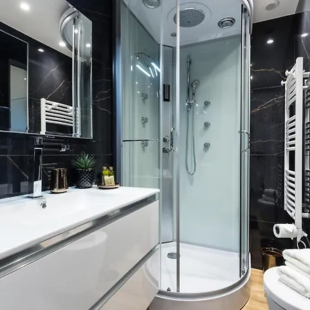 Апартаменты Luxury 3 Bdr Garden & Parking - Angels' Garden Ницца