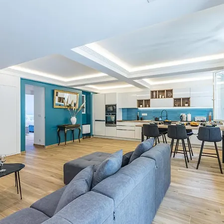 Апартаменты Luxury 3 Bdr Garden & Parking - Angels' Garden Ницца