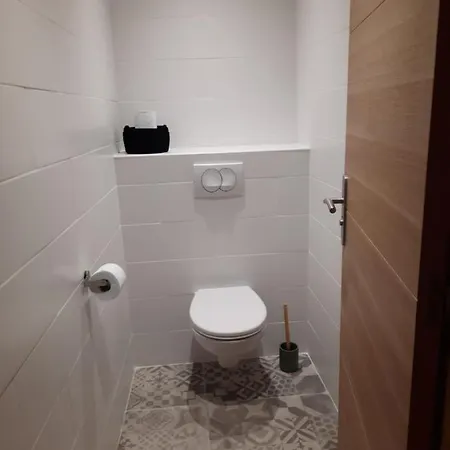 Beautiful Old Town Flat, Near The Apartman *