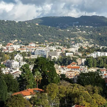 Sur Les Hauteurs De Nice, Proche Centre Villa