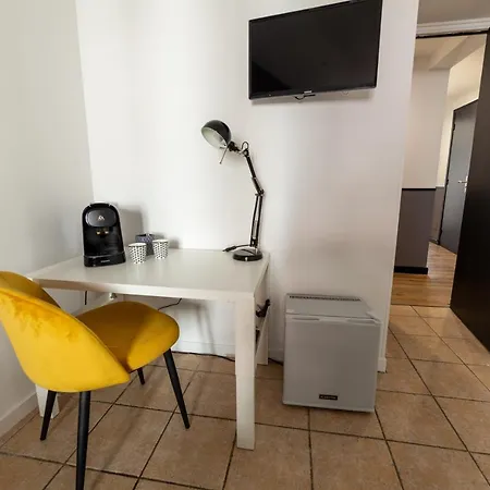 شقة Chambre 2 Rene Cassinbalcon Wifi Mini-frigo Tv *