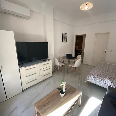 Apartment Studio, Centre Ville, Bord De Mer,