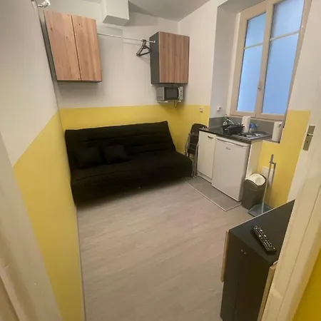 Petits Tout équipées Gare Apartamento *
