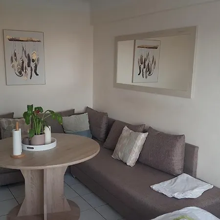 Parking Gratuit A Cote Appartement 2 Chambres 47M2 Climatise A Cote Aeroport-Tram Sur Place-Plage 6 Min-Centre Ville 16 Min Avec Tram-Free Parking, 47M2 Apartment 2 Rooms,Air-Conditioned Next To The Airport- Tram On Spot- 6 Min Beach- 16Min Center Appartement *