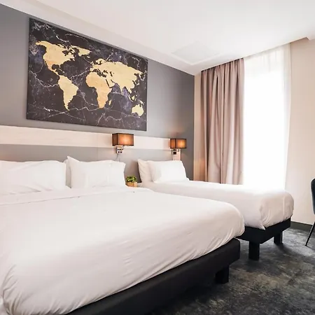 Univers Otel Nice