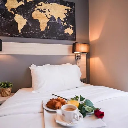 Otel Univers 4*