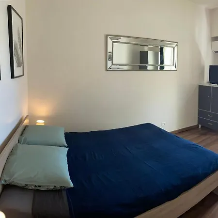 Apartment 21m² Rue De France Nice