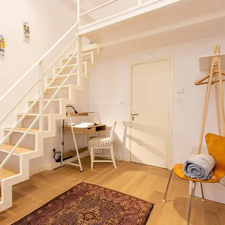 St Vincent - 3 Bedrooms, Magnificent,vaste, Sunny, A/c, Wifi Apartment