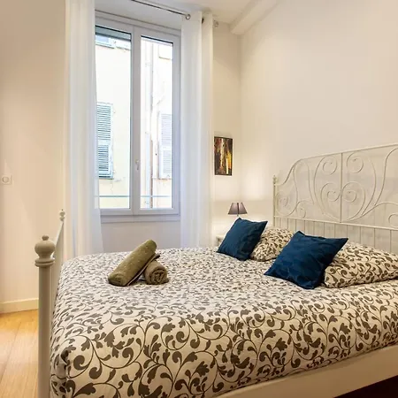 St Vincent - 3 Bedrooms, Magnificent,vaste, Sunny, A/c, Wifi *