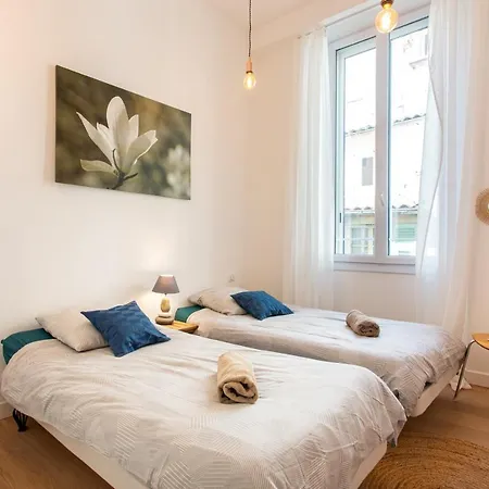 Apartment St Vincent - 3 Bedrooms, Magnificent,vaste, Sunny, A/c, Wifi Nice