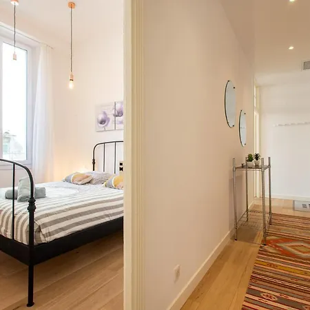 St Vincent - 3 Bedrooms, Magnificent,vaste, Sunny, A/c, Wifi Apartment *