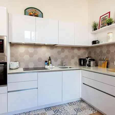 St Vincent - 3 Bedrooms, Magnificent,vaste, Sunny, A/c, Wifi Apartment Nice
